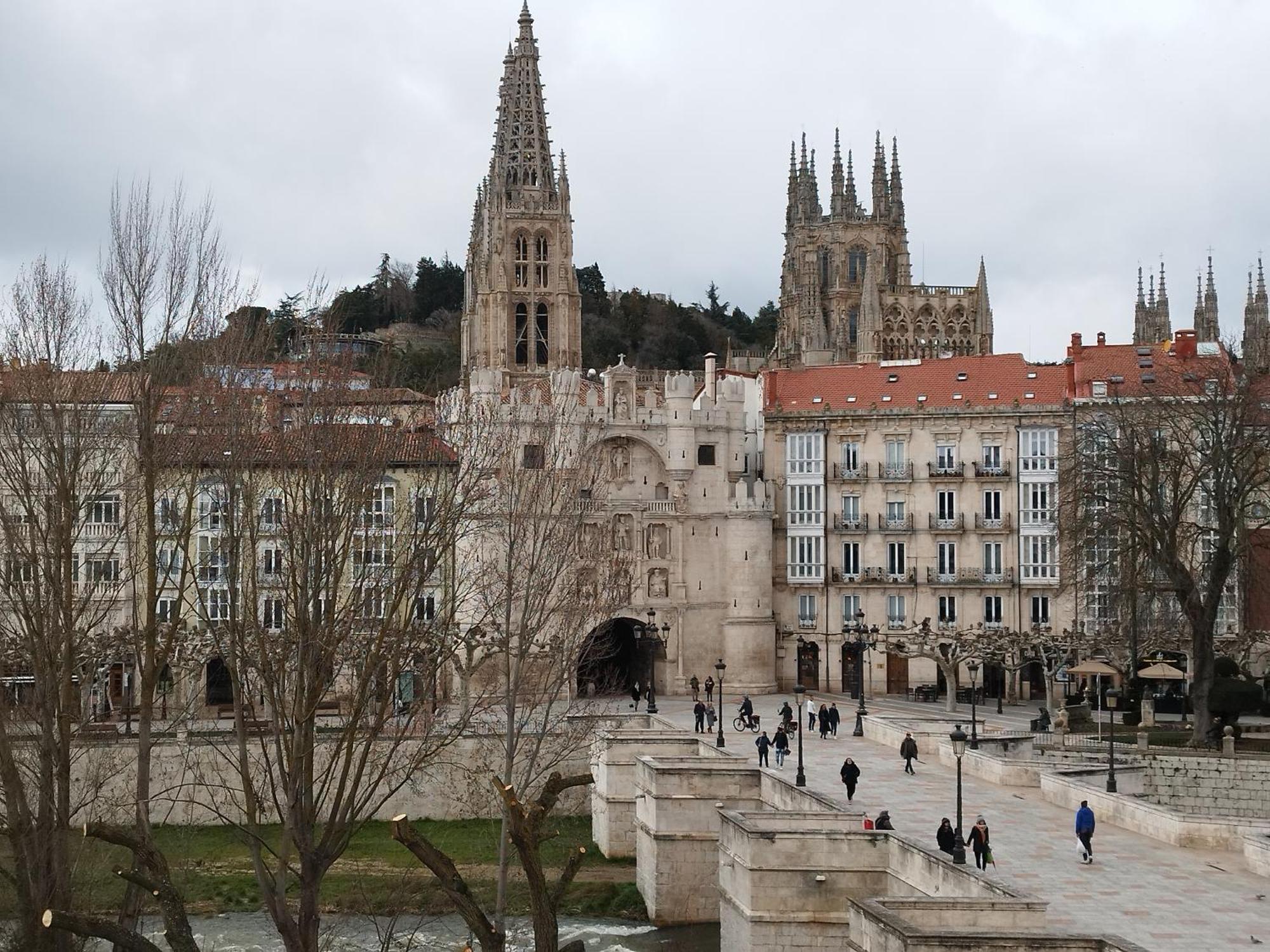 Ferienwohnung Burgos Contempla Centro Historico. Frente Al Arco Exterior foto